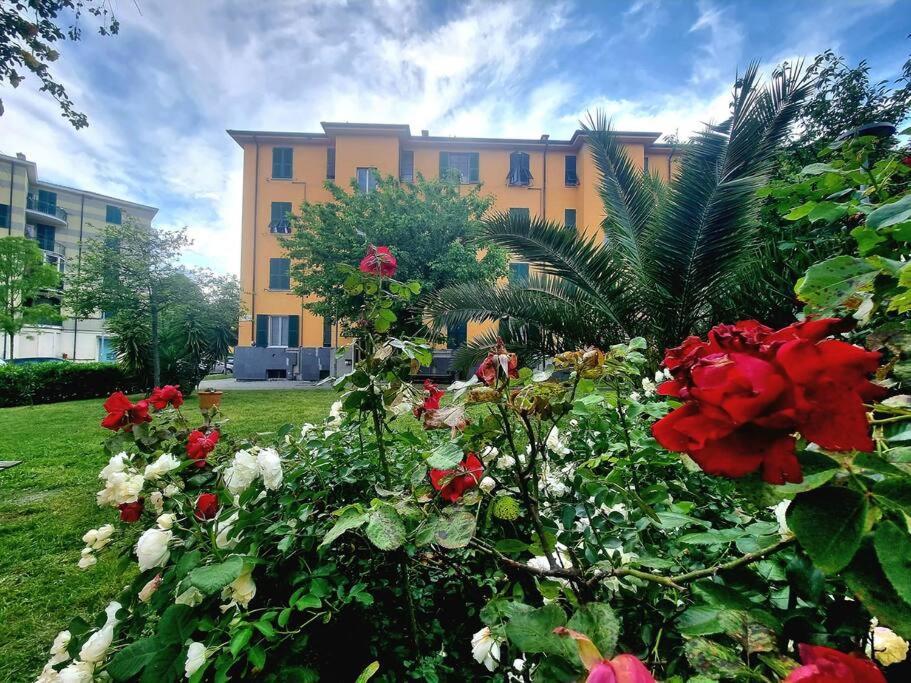 Appartamento Vista Giardino - L'Onda Blu La Spezia Exterior photo